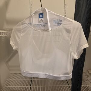 HALARA White Crop Top